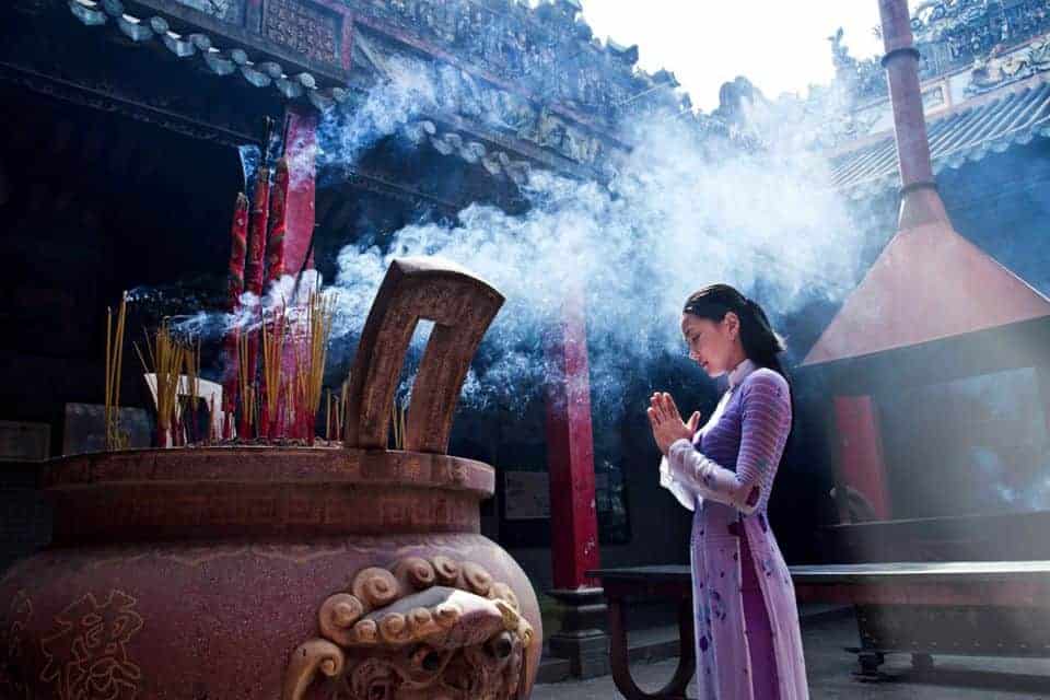 Đi chùa Cầu Gì?