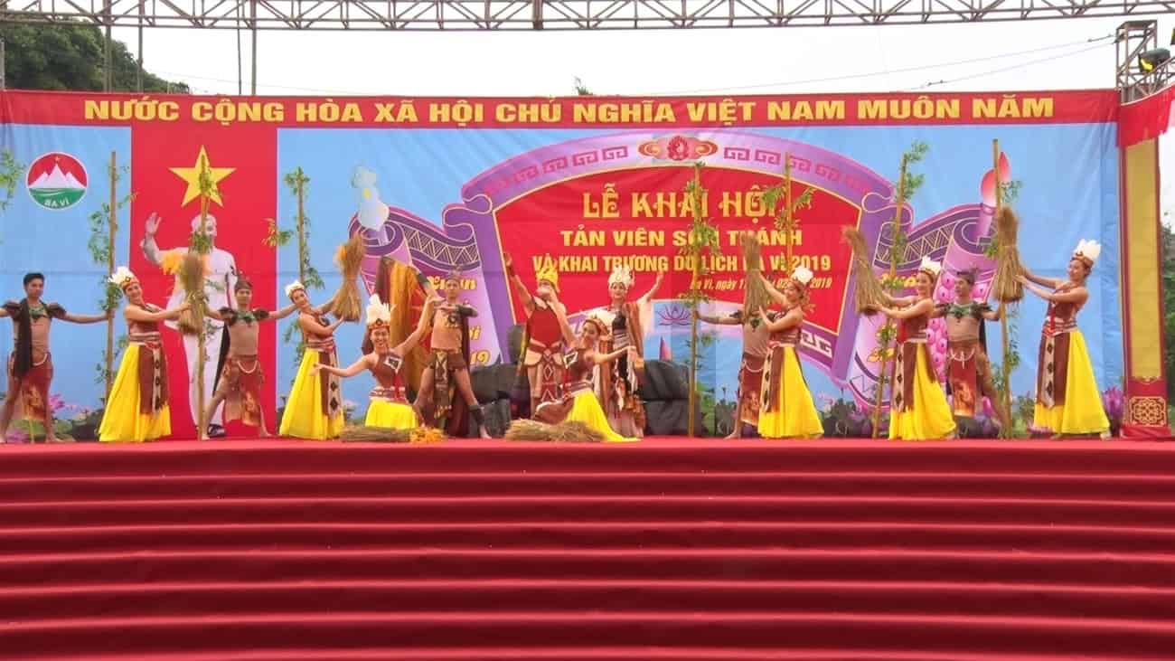 Đủ màu sắc mùa lễ hội Tản Viên Sơn Thánh