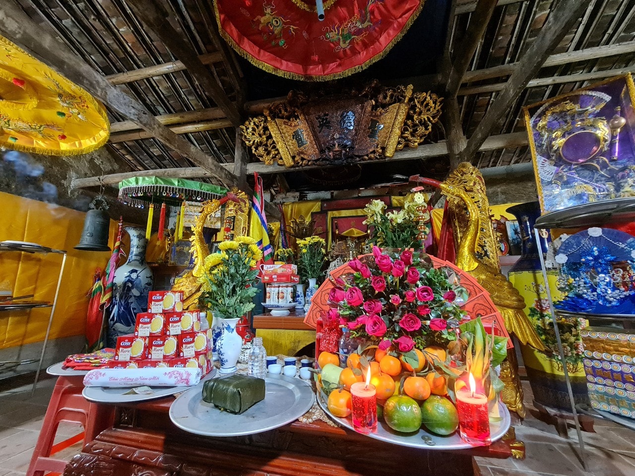 den quan hoang luc 2