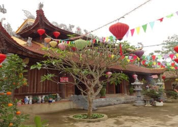 Đền Bà Chúa Ong Phú Thọ
