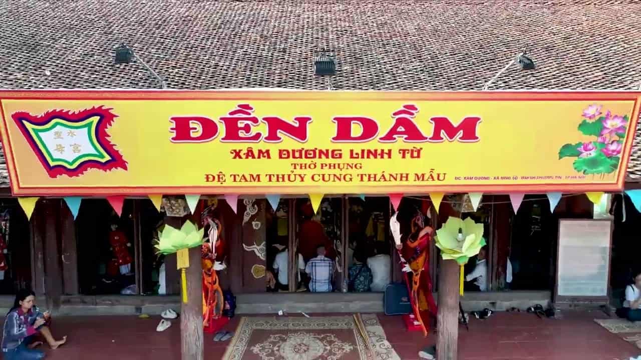 Đên Dầm còn được gọi là Xâm Xương Linh Từ