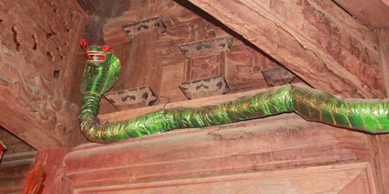 Đền Cấm Tuyên Quang - Ngôi Đền Linh Thiêng Thờ Thần Xà 4 Đền Cấm tại Tuyên Quang rất nổi tiếng về những câu chuyện thần xà
