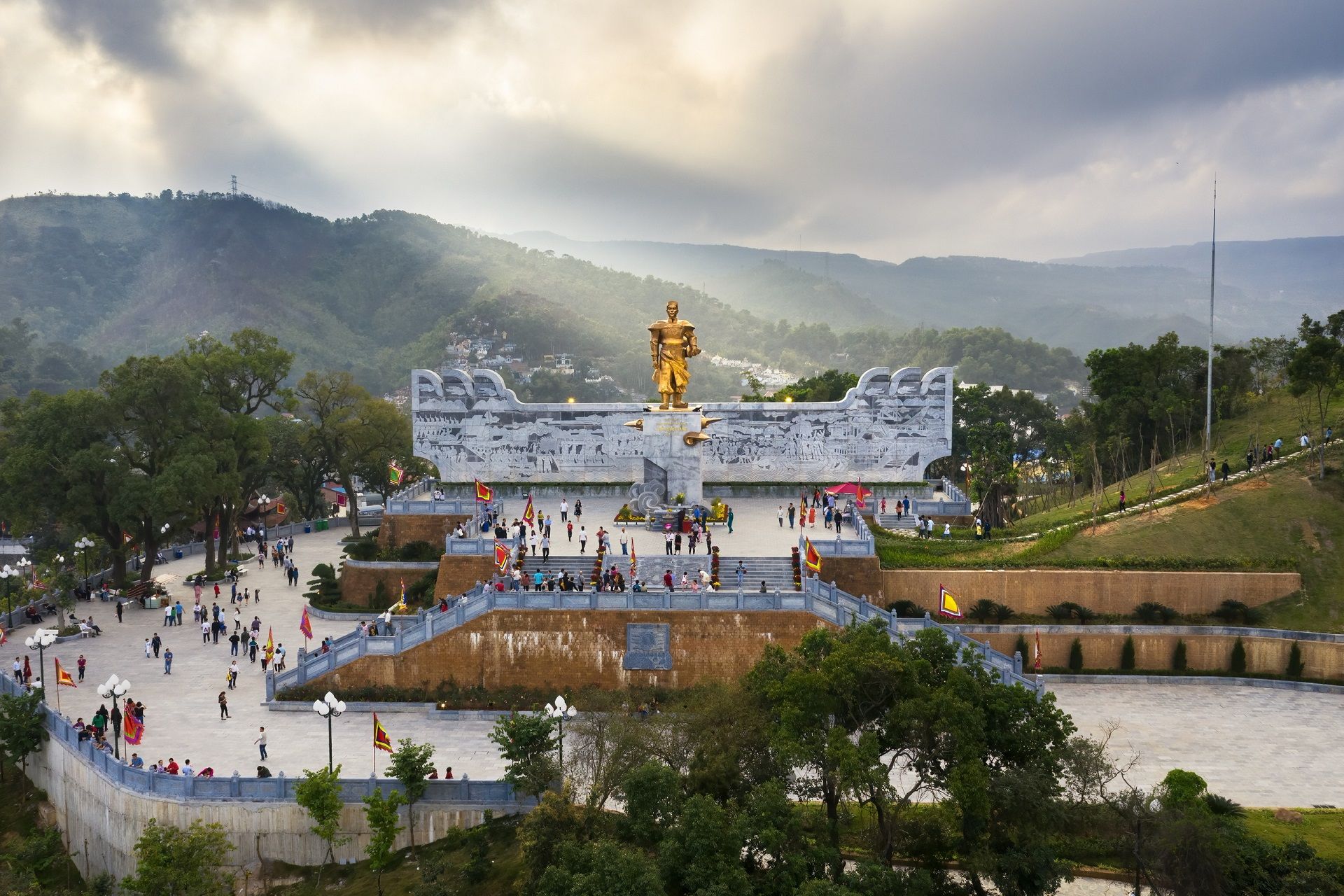 Đền Cửa Ông hơn 700 năm tuổi ở Quảng Ninh
