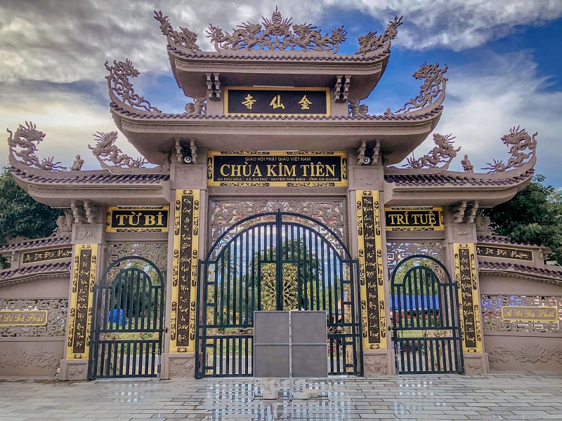 Chùa Kim Tiên – Ngôi Chùa Có Tượng Phật Lớn Trên Núi Cấm