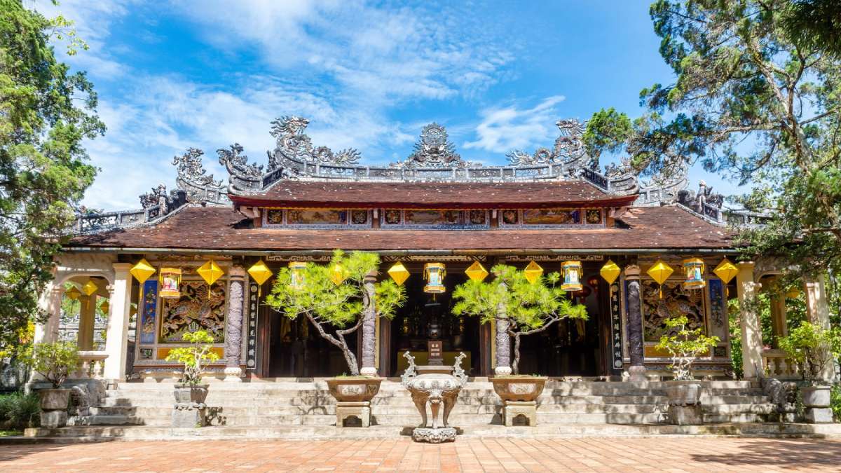 Kiến trúc và cảnh quan hài hòa của Chùa Từ Hiếu
