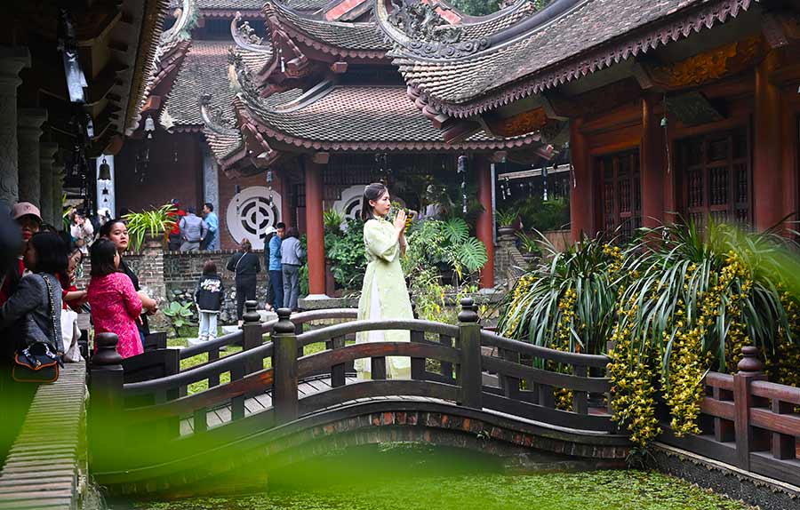 Kinh nghiệm tham quan và hành hương tại Chùa